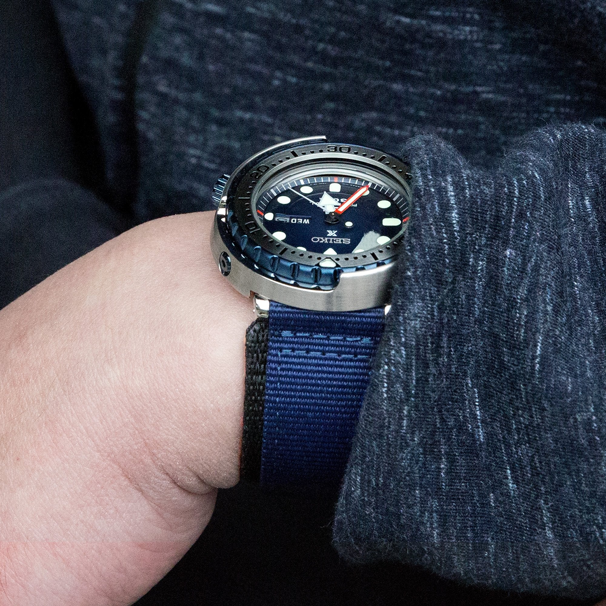 22mm MiLTAT Navy Blue Nylon Hoop and loop Fastener Watch Strap, Brushed Stainless Buckle - Image 3