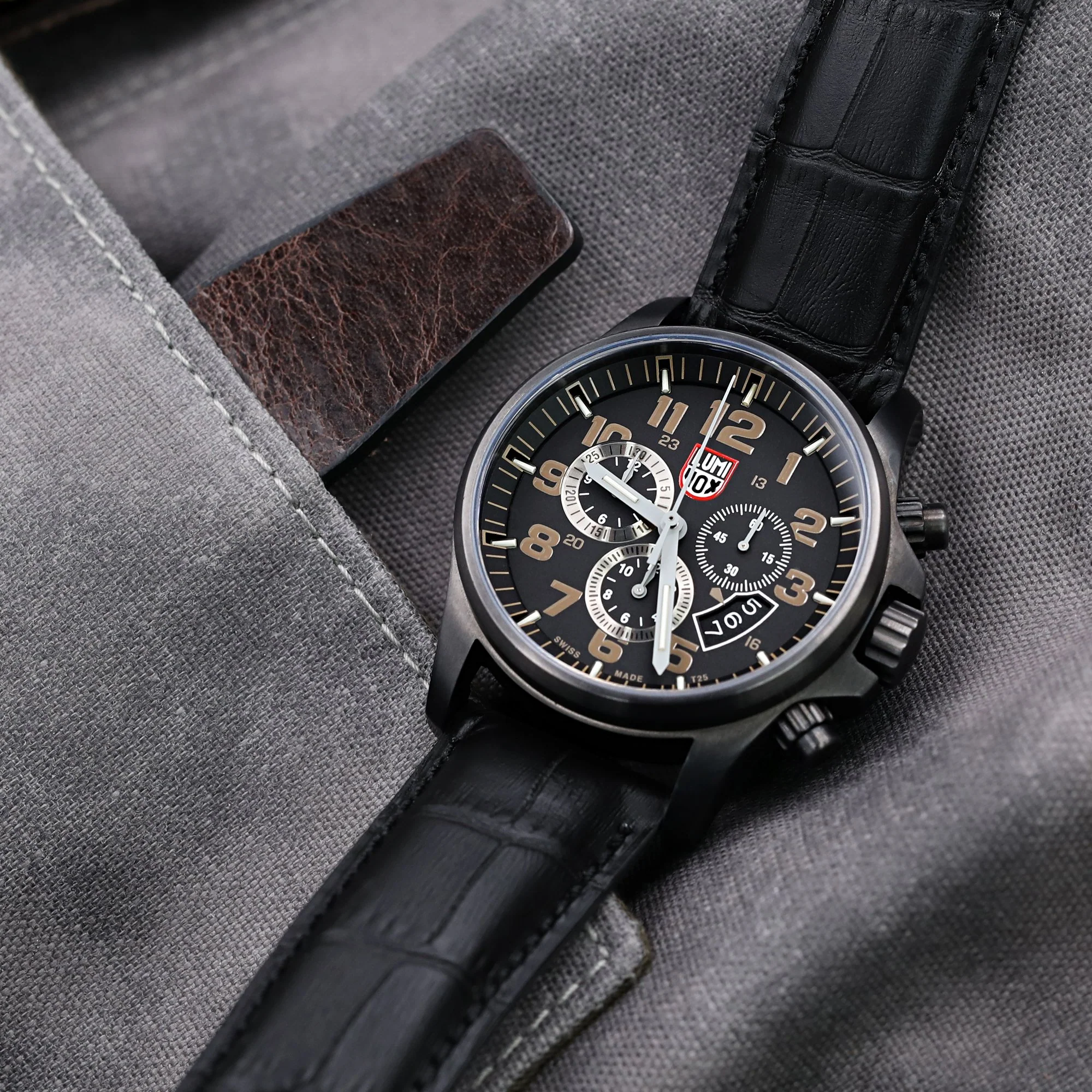 19, 20, 21, 22, 23 mm CrocoCalf (Croco Grain) Matte Black Semi-Curved Watch strap, Black Stitching, P - Image 7