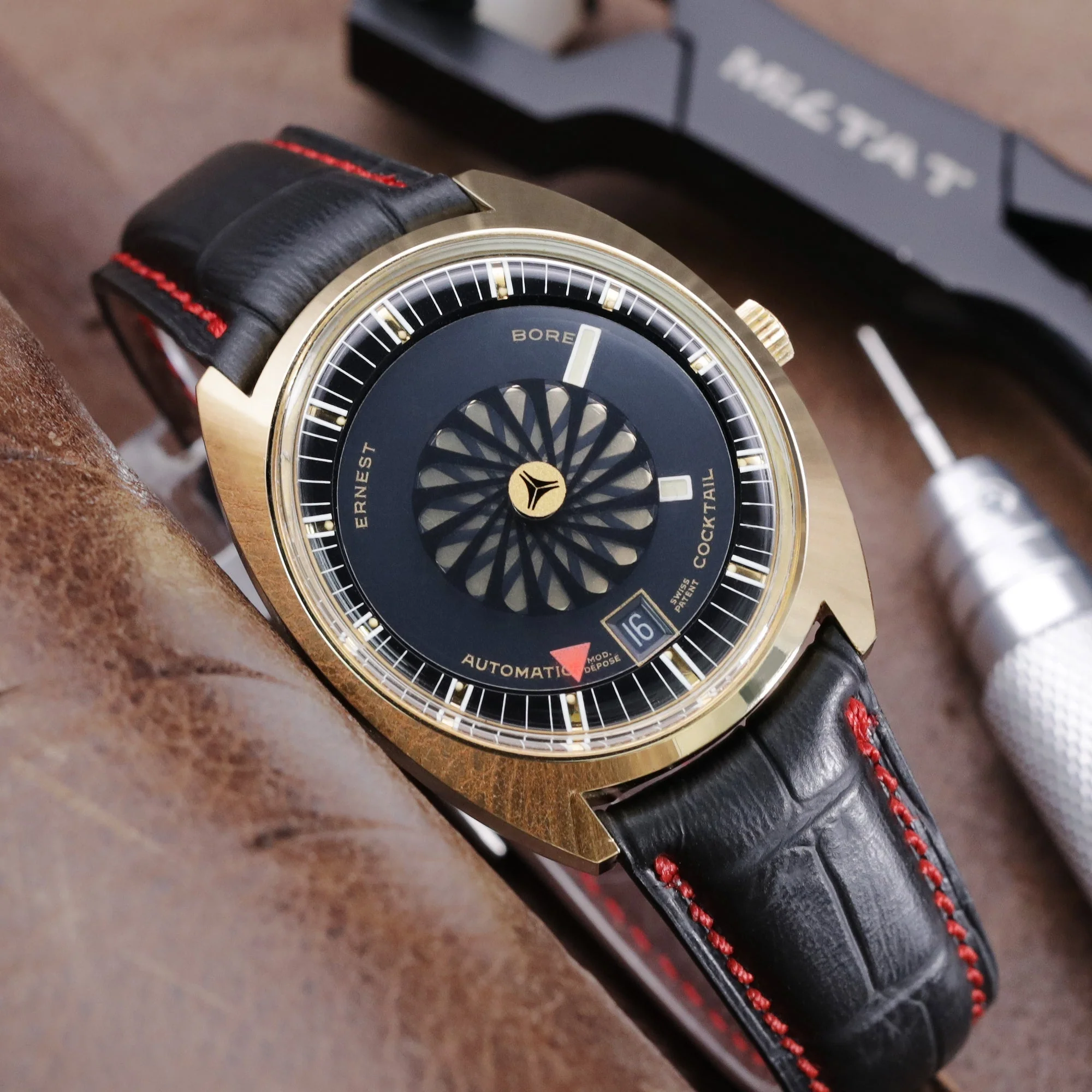 Q.R. 19mm Black CrocoCalf (Croco Grain) Semi-Curved Watch Band, Red Stitch. - Image 3