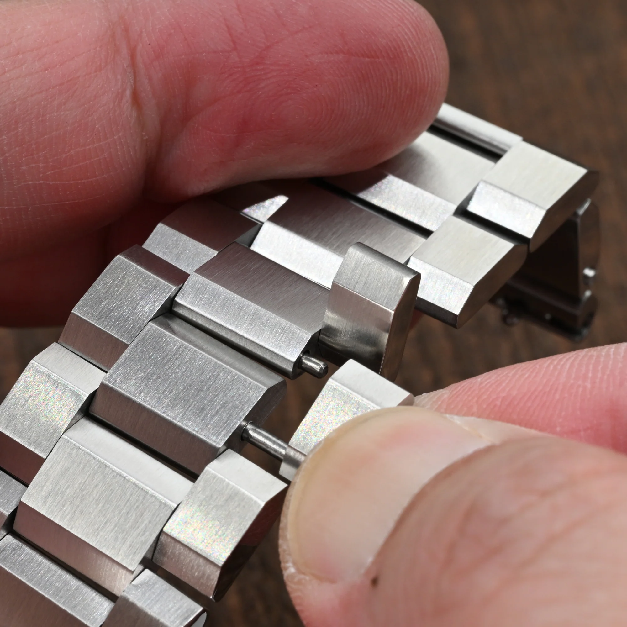 24mm Hexad (Pull-Twist) QR Watch Band Straight End Quick Release, 316L Stainless Steel Brushed V-Clasp - Image 5