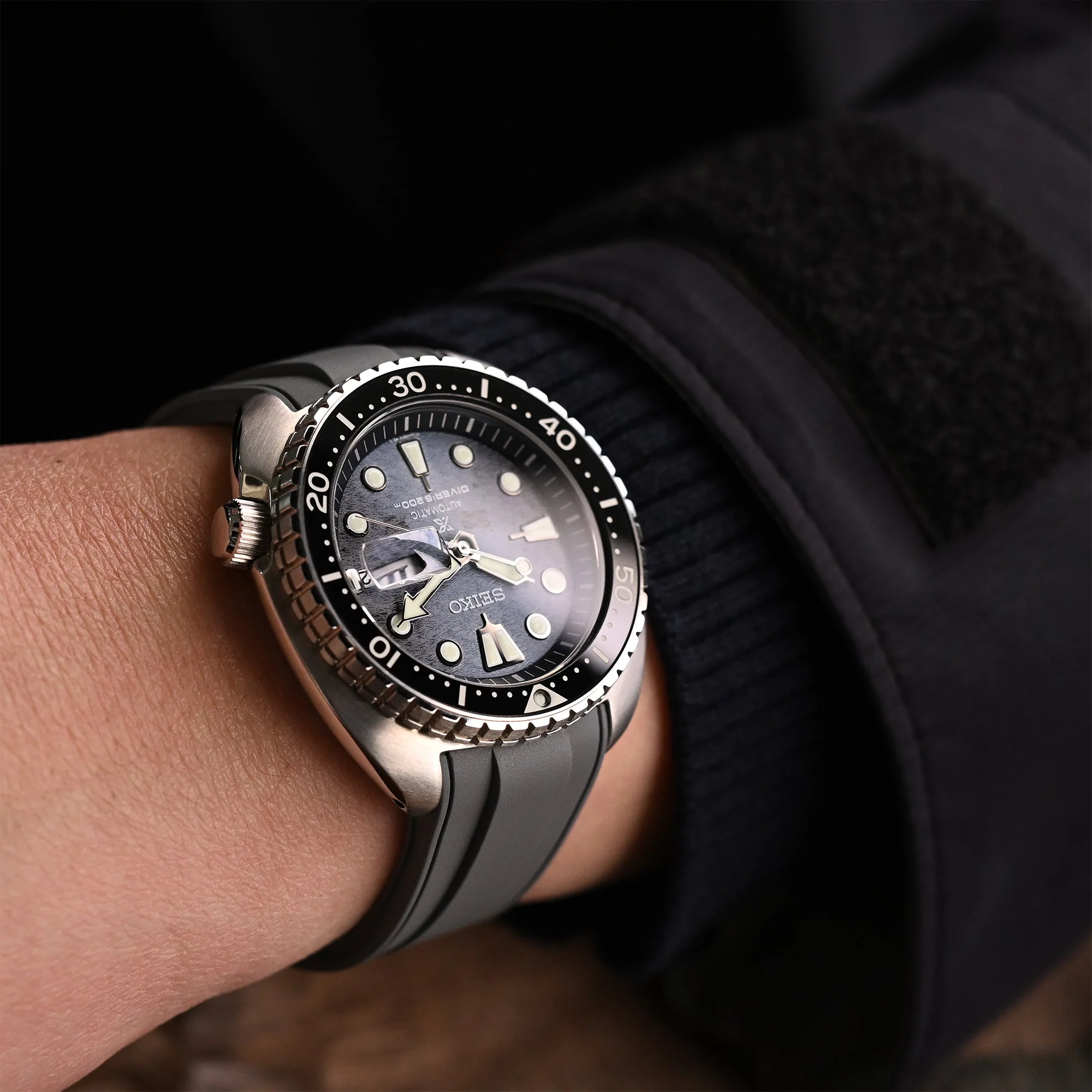 StrapXPro - STX1A Rubber Strap for Seiko Prospex New Turtles SRP777 and King Turtles SRPF77, Grey - Image 3