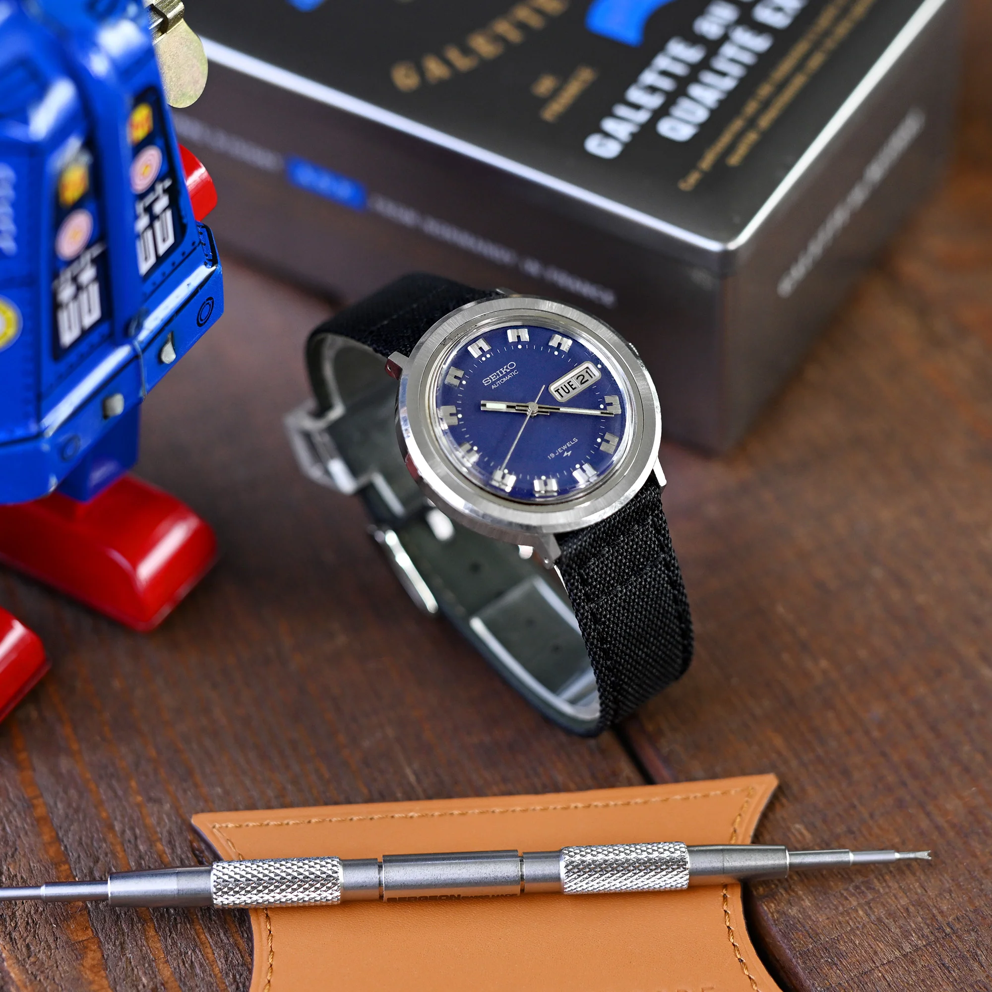 Q.R. Black Sailcloth Watch Band with leather lining, 19mm, 20mm or 23mm - Image 4